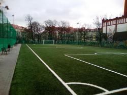 Boisko przy Szkole Podstawowej nr. 1 - Nowowiejska 78, Wrocław